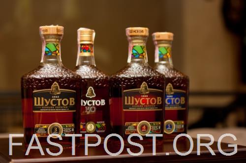 Коньяк Шустов